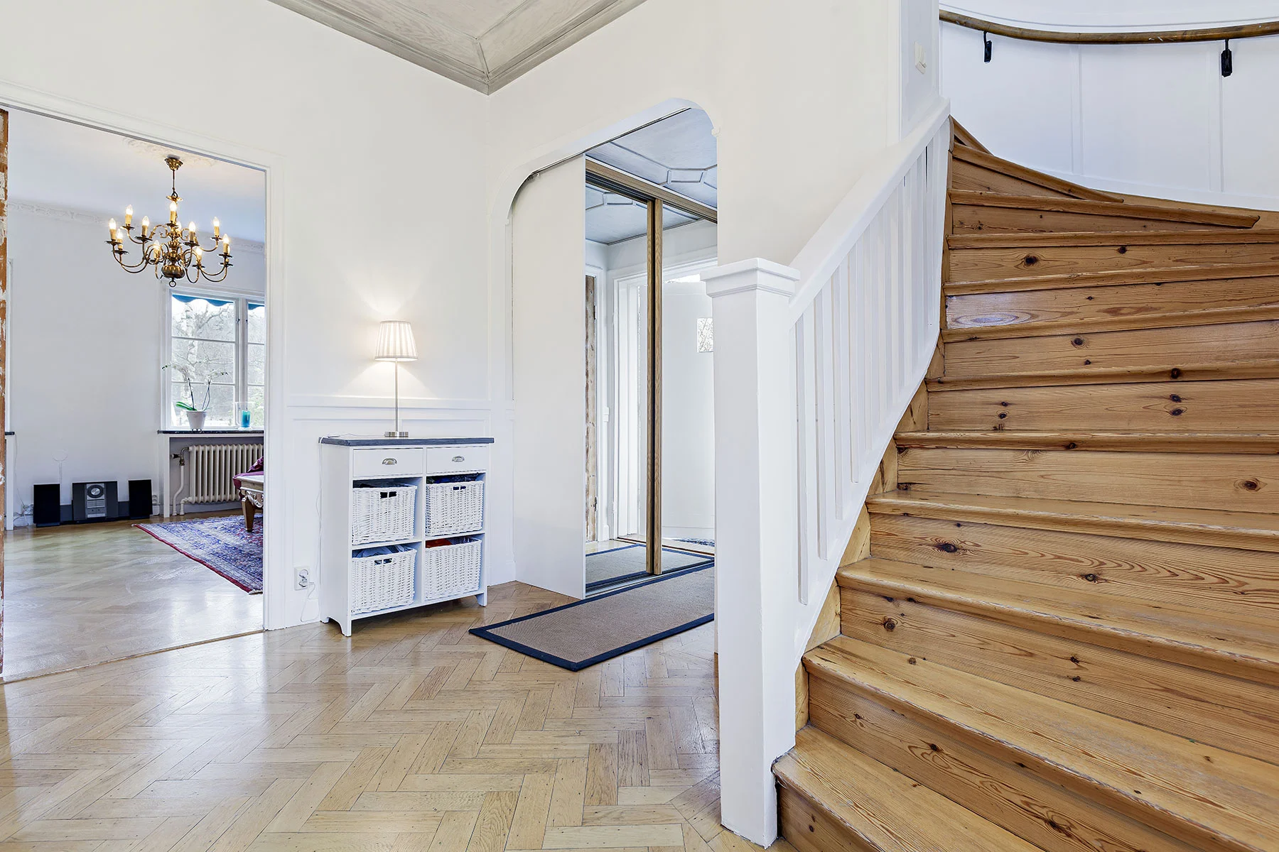 19.Golvläggning & golvslipning